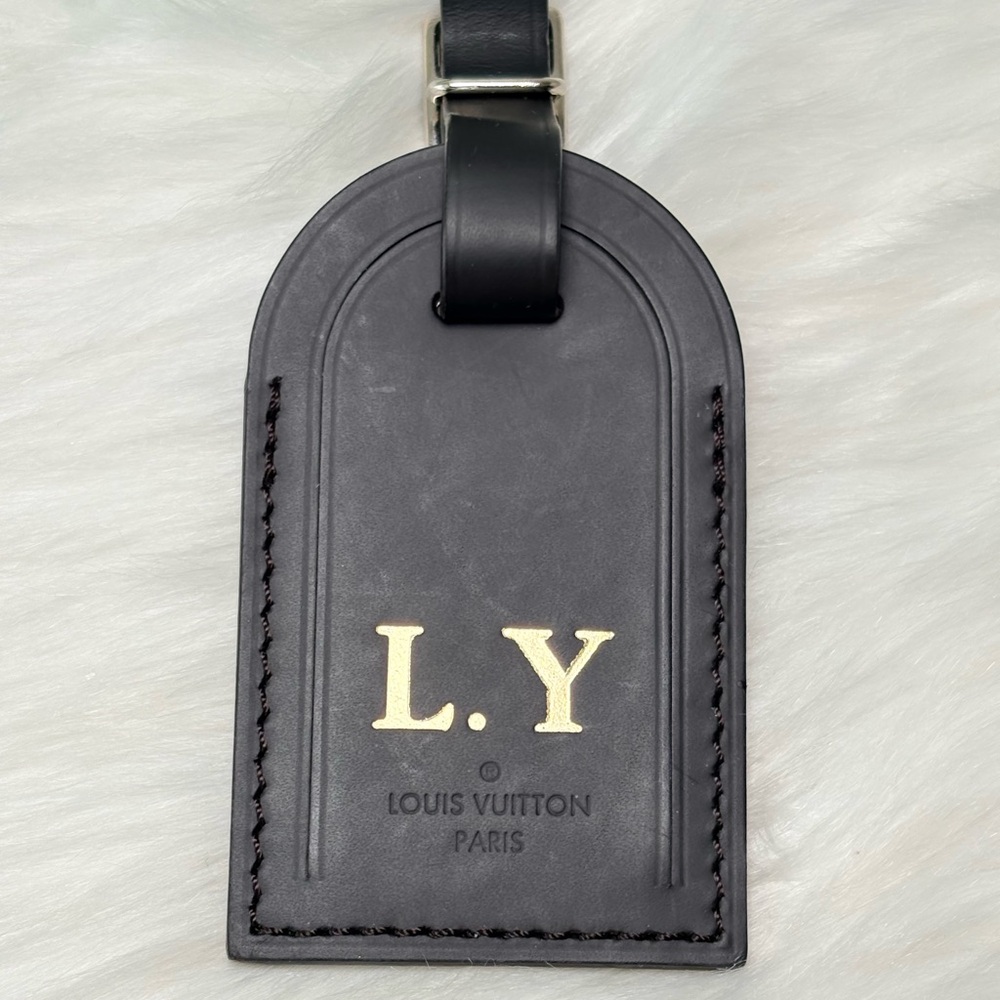 Louis Vuitton Black Luggage Tag - Picture 5 of 11